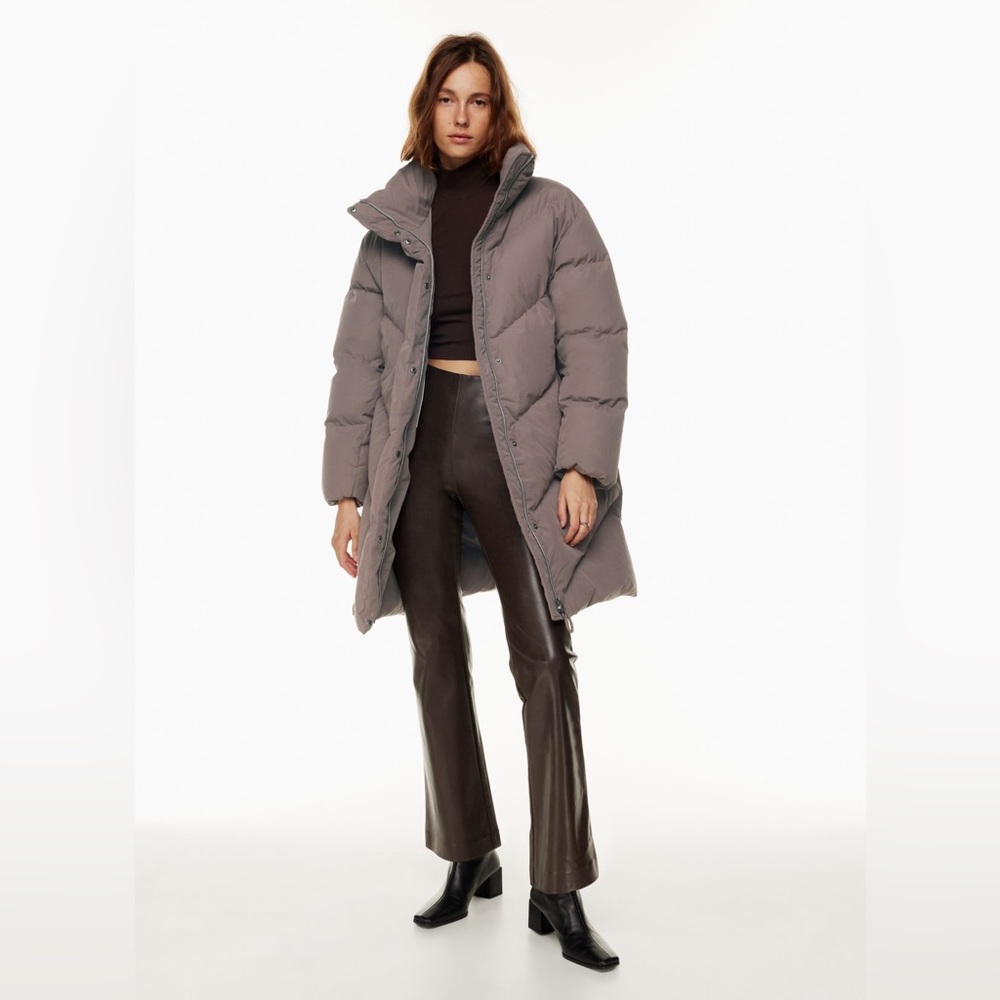 Aritzia Cloud Puff Mid in Stone Taupe